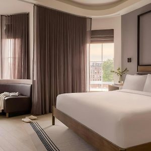 907 Main Hotel Central Square, Sonder By Marriott Bonvoy